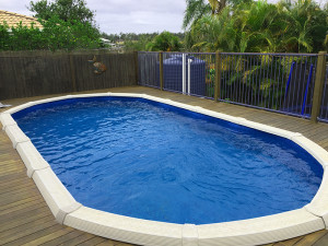fast and reliable pool liner installation and repair service